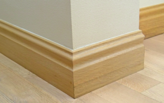 Mermer Süpürgelik mi, Ahşap Süpürgelik mi? 5 Ana Kriter 4 ahsap süpürgelik