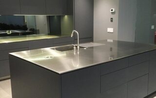 Mutfak Tezgahı Seçim Rehberi: En İyi 4 Seçenek 4 çelik mutfak tezgahı